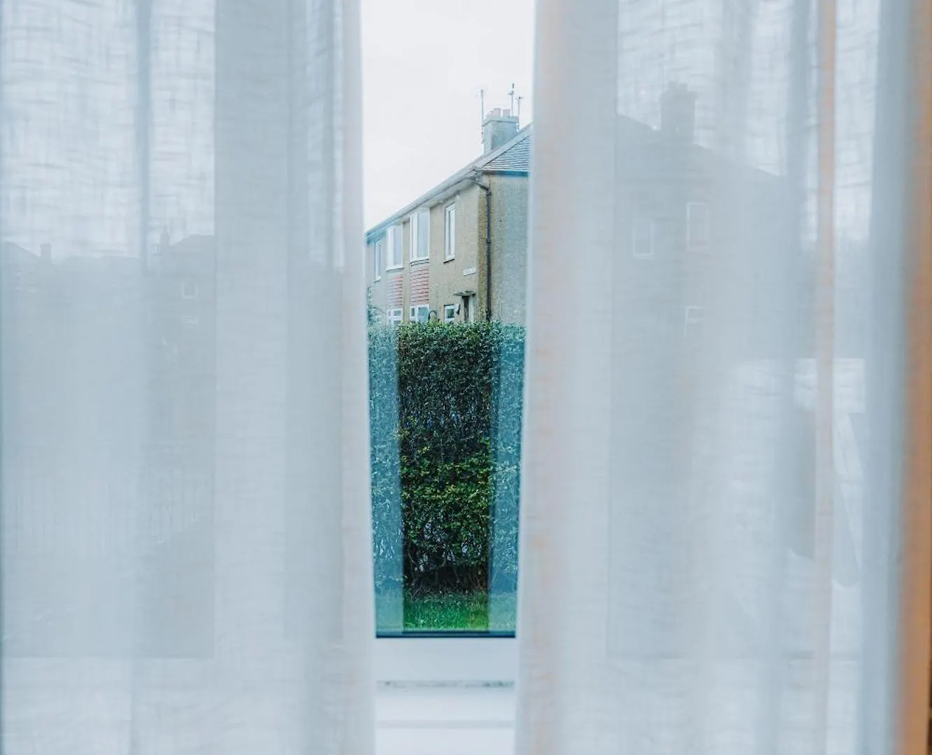 홈스테이 Large Bedroom, Close To Airport And City Centre 에든버러